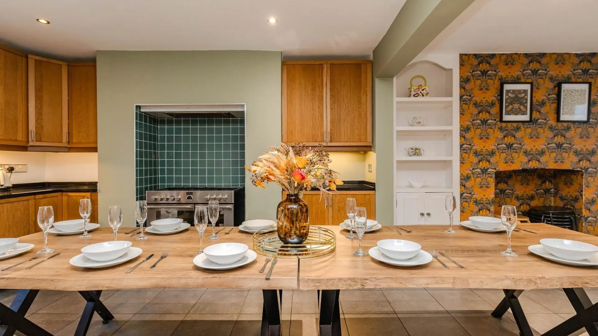Apartment Spacious Brighton Beach Town House I Stag Do & Hen Party Welcome