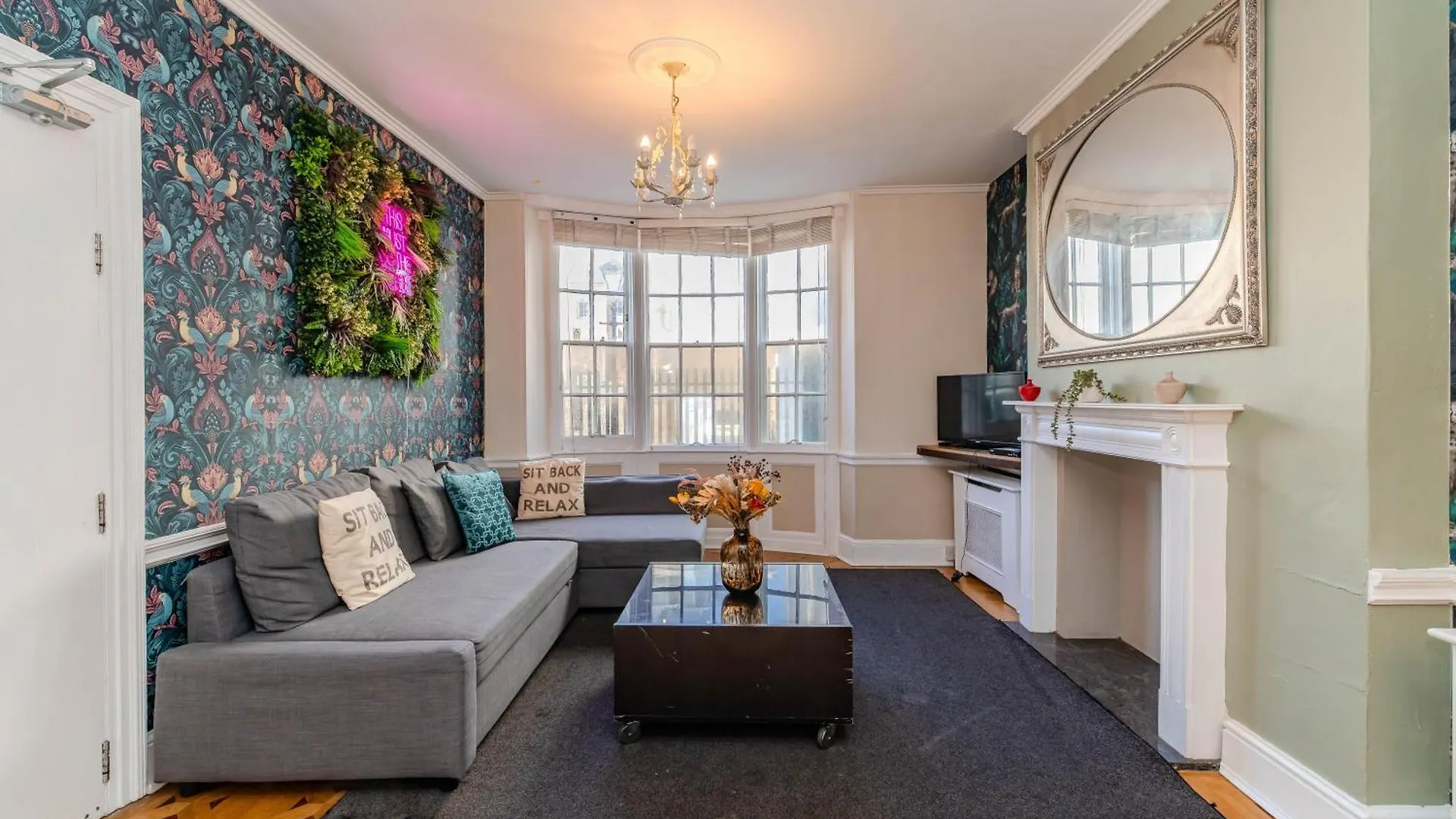 Spacious Brighton Beach Town House I Stag Do & Hen Party Welcome