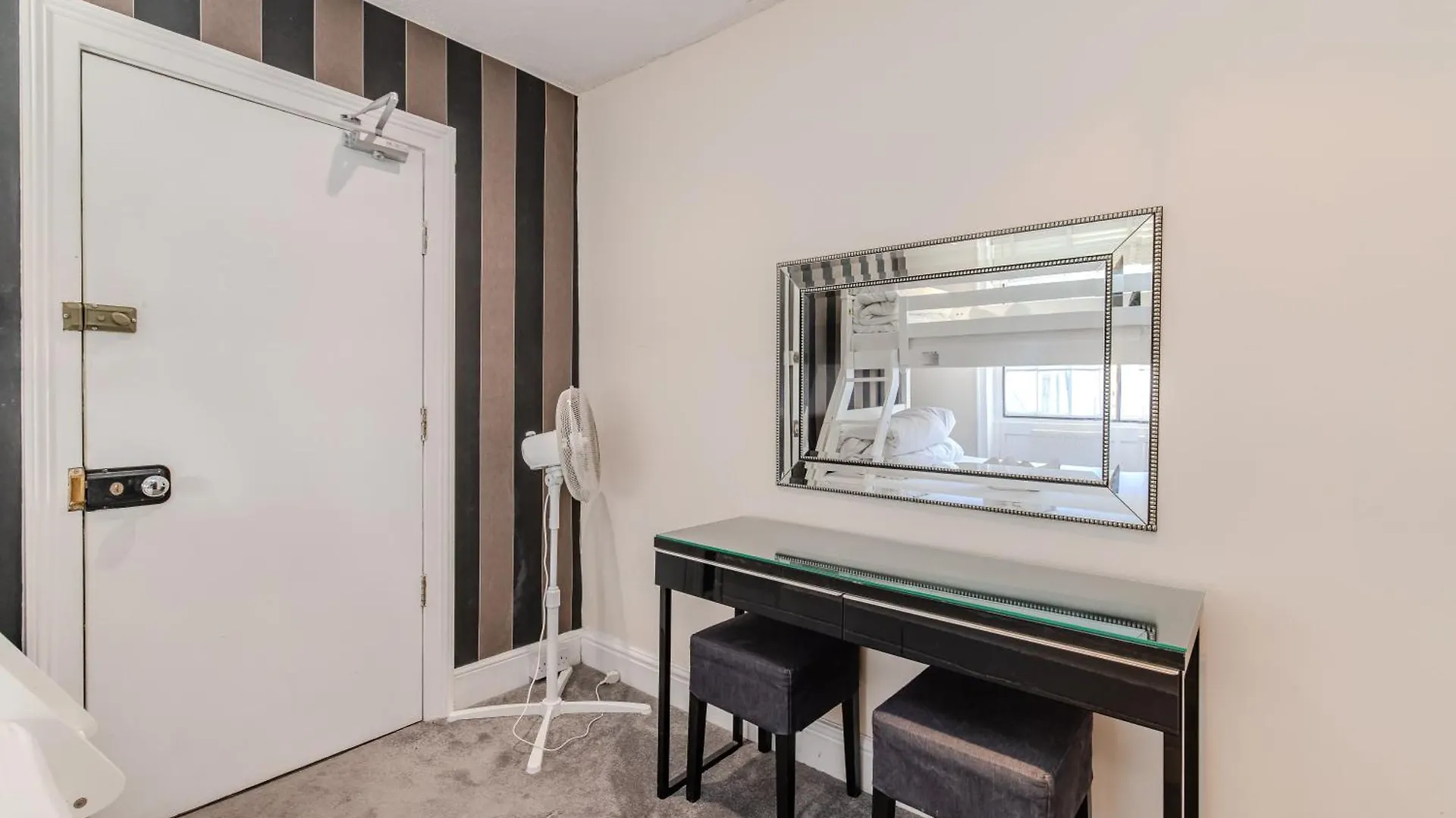 Spacious Brighton Beach Town House I Stag Do & Hen Party Welcome
